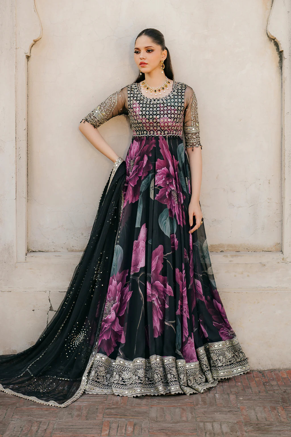 Iznik Luxury Chiffon Embroidered Collection Unstitched UE-321 Pehnawa Iznik Luxury Chiffon Embroidered Collection Unstitched UE-321 Pehnawa