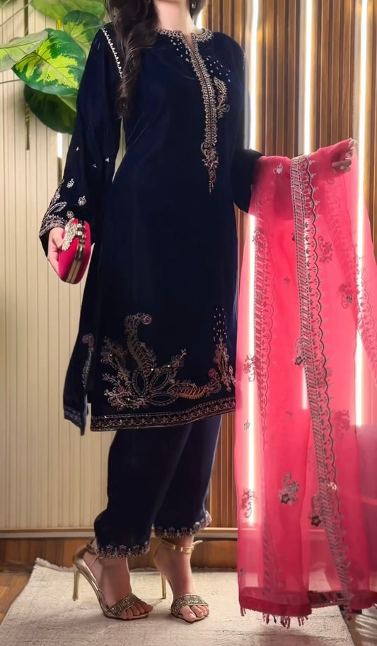 Naqshi IFRAH Luxury Micro Velvet 9000 Collection Unstitched / Stitched Suit PA-159