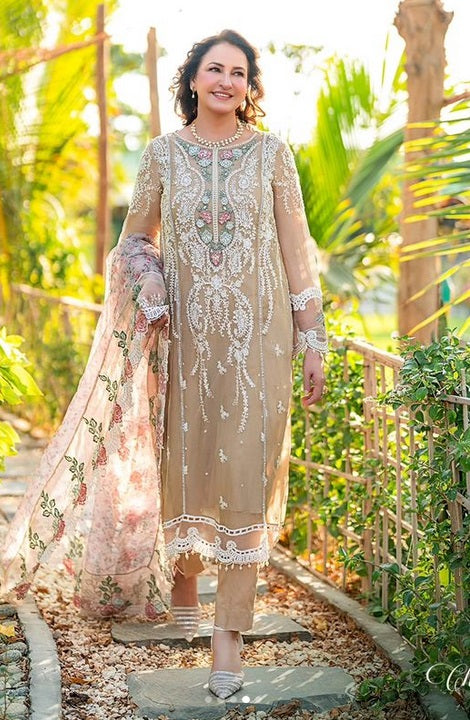Maria b chiffon suits clearance