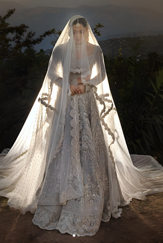 Faraz Manan Bridal Couture Beautiful ๐ Brides Maxi