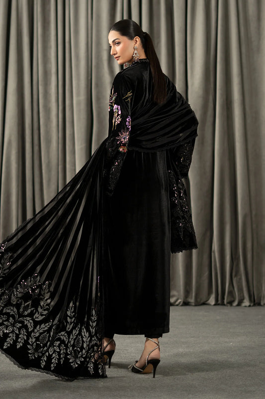 Maria.B D-06 With Palaichi Shawl Winter Luxury Embroidered Velvet 3Pc Unstitched / Stitched Suit PA-146