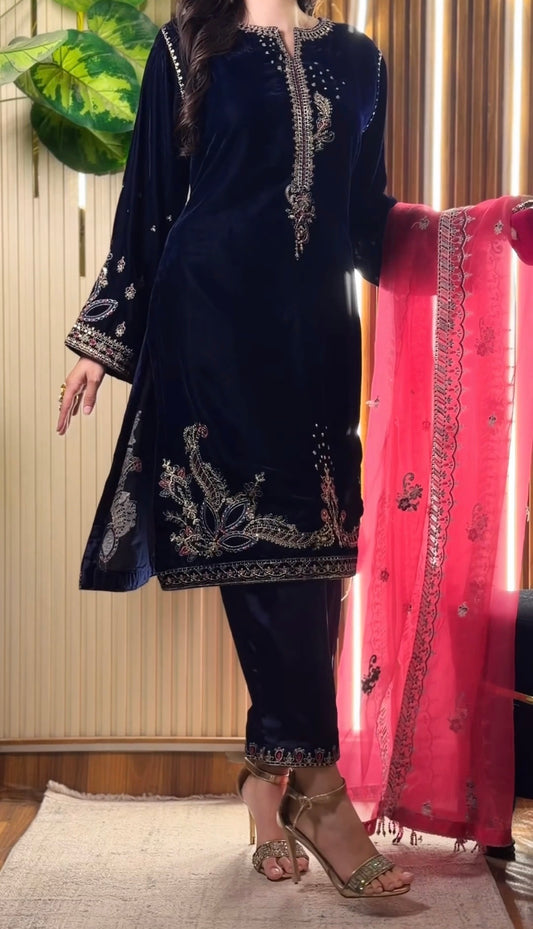 Naqshi IFRAH Luxury Micro Velvet 9000 Collection Unstitched / Stitched Suit PA-159