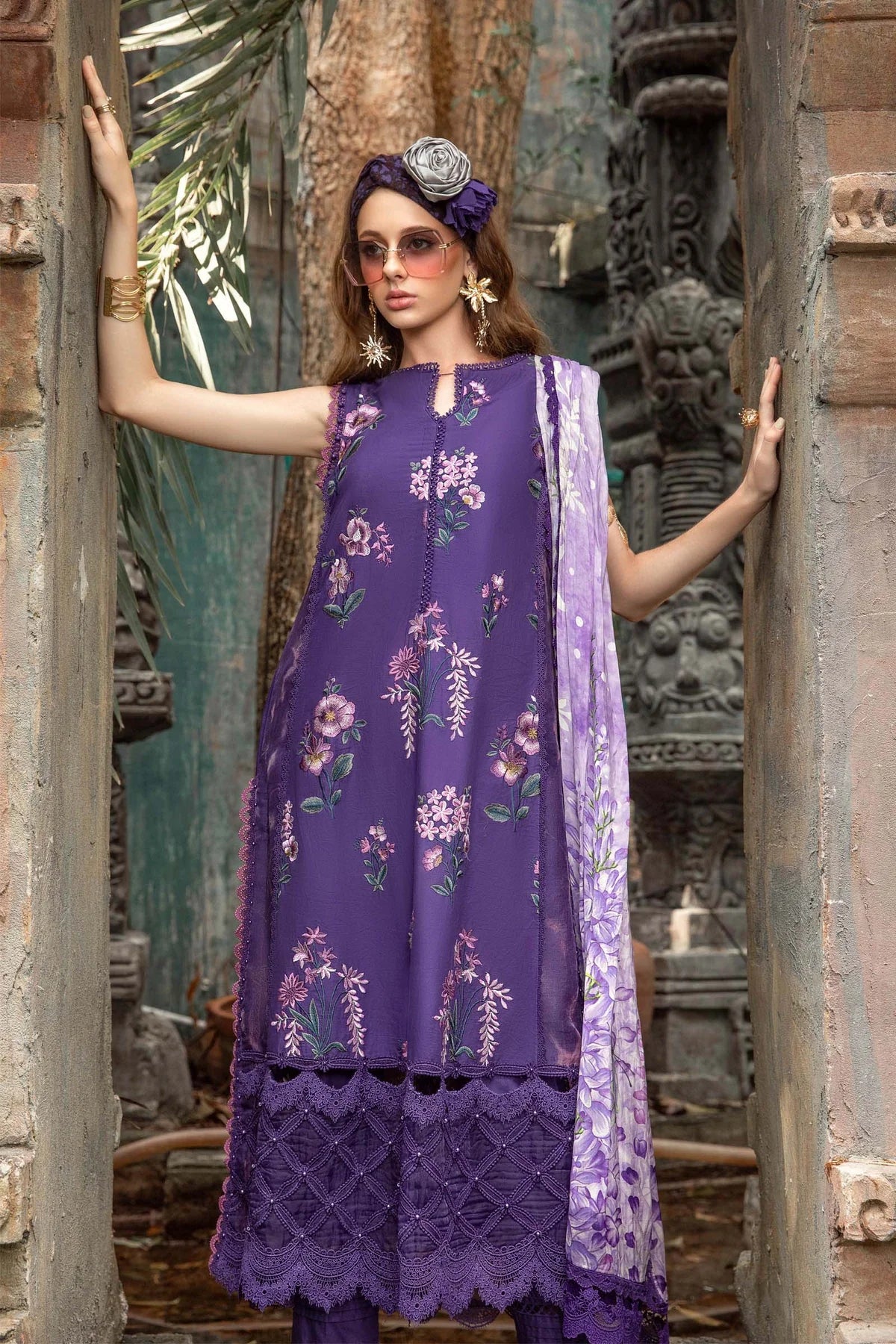 M Prints By Maria.B Embroidered Lawn Suits Unstitched 3 Piece MPT 2B - Collection