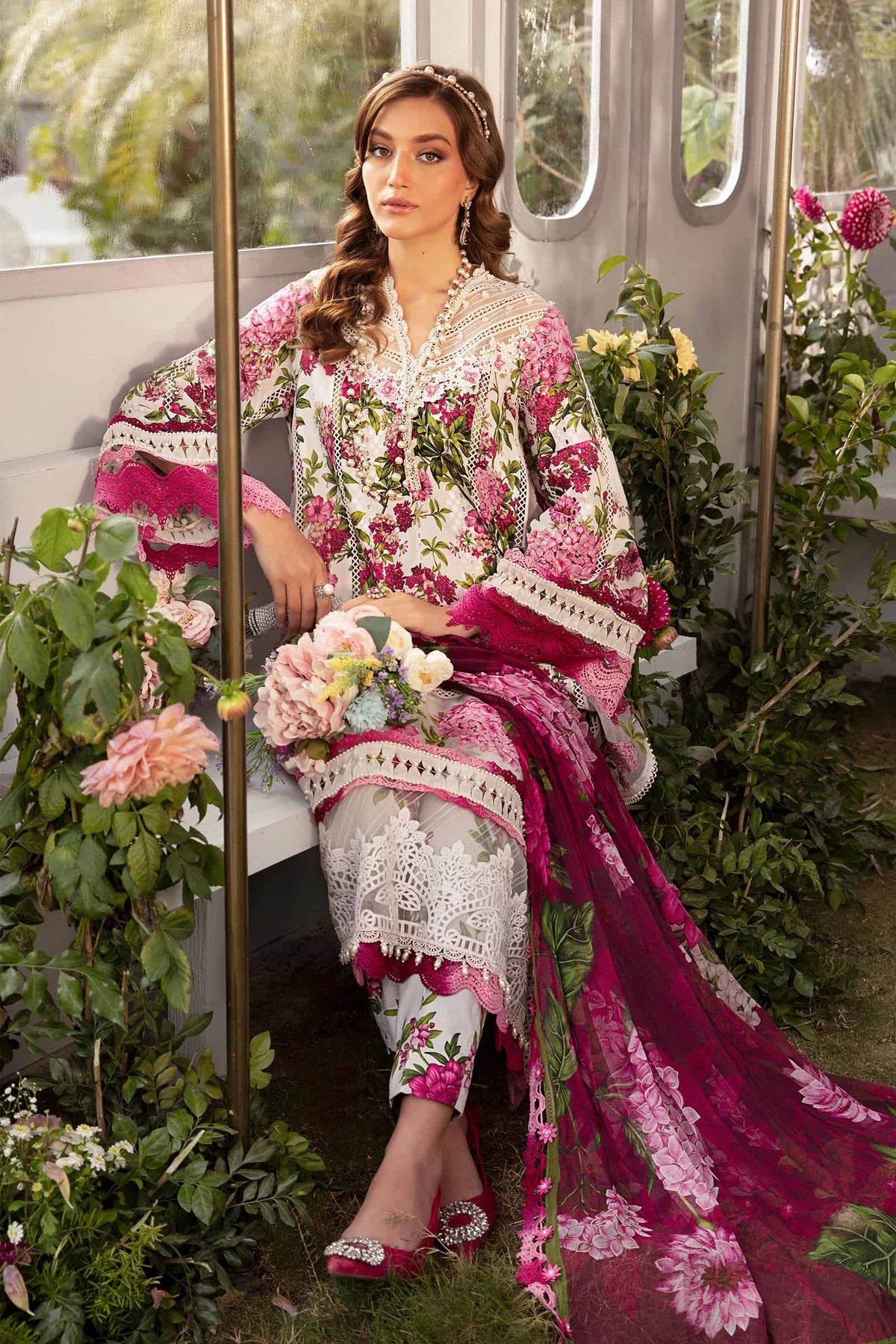 Maria.B Mprint Luxury Embroidered STITCHED Collection 3 Pieces MPT-2102-A STITCHED