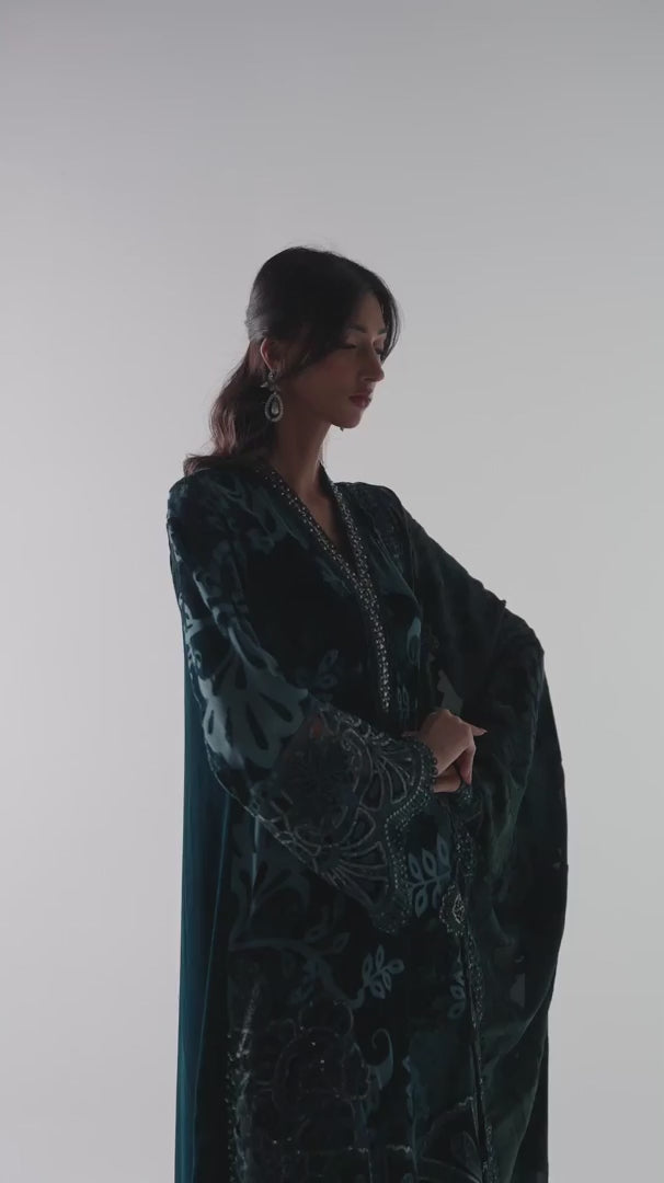 Maria.B Winter Luxe 3 Piece Unstitched Embroidered Velvet Suit DL-1203 With Palachi Shawl