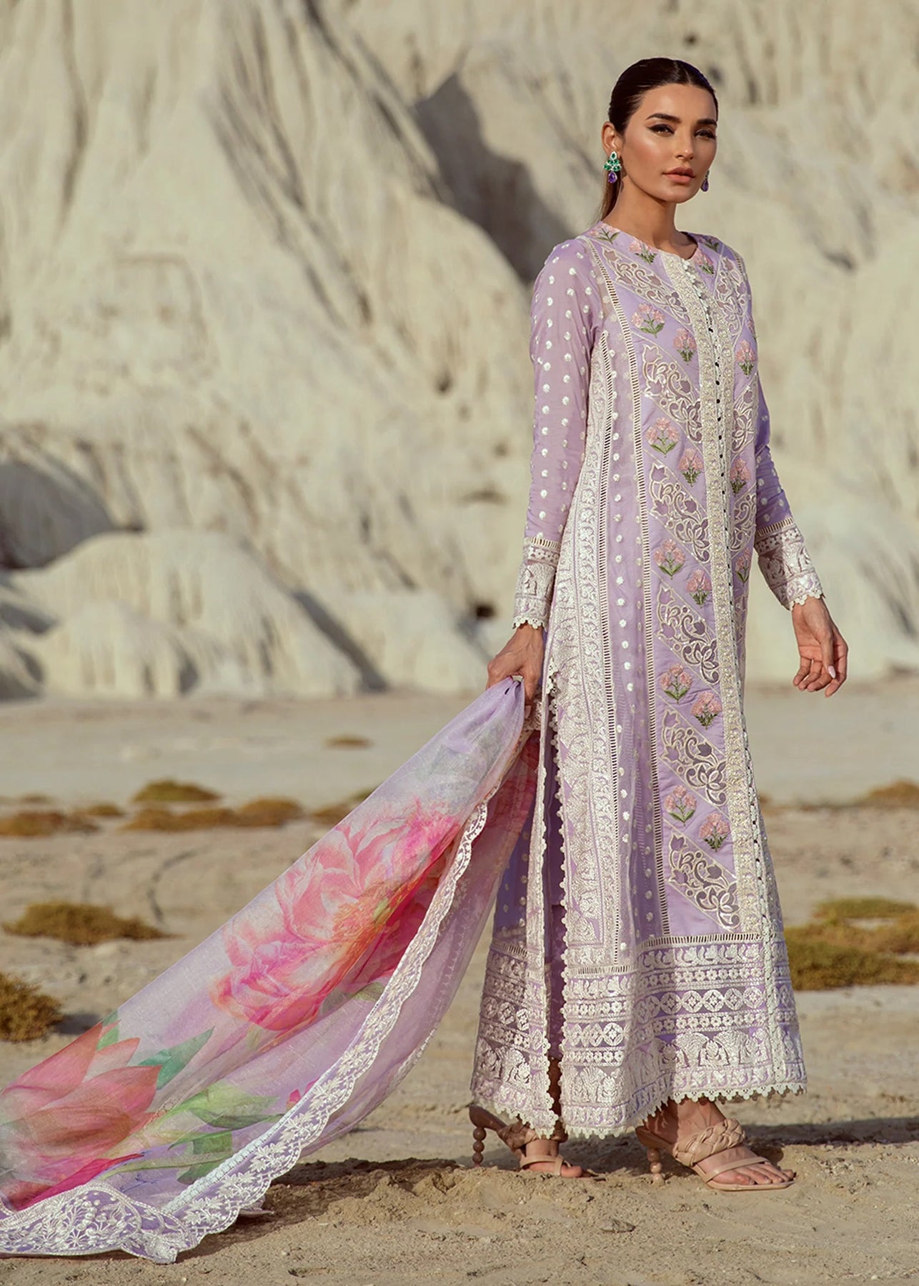 Crimson Luxury Lawn Chikkankari Reinvented – 7A – Amethyst CR-01 3 Pc Unstitched